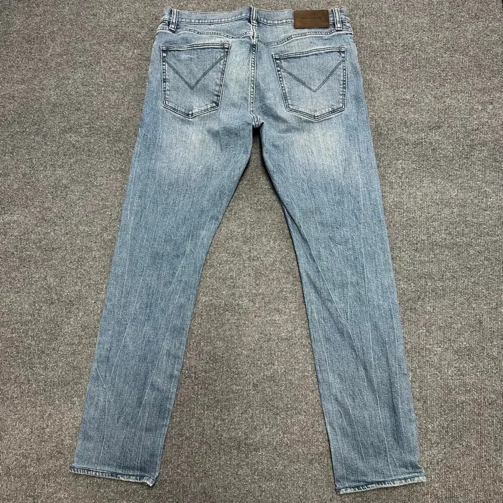 John Varvatos Men’s JV 702 - Slim Fit Jeans Stone Wash Designer Denim 32x31